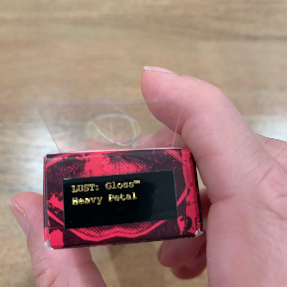 NIB Pat McGrath Lust Gloss Lipgloss color Heavy Petal 4.5mL - Picture 9 of 9